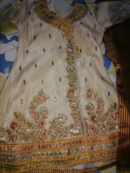I m selling fancy dresses of dolmin mall tariq road Karachi