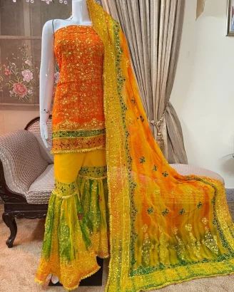 Fancy clothing for Mehndi Event
