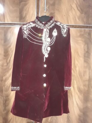 Groom dress of white color and mehroon color size:24(mehroon),22(black)