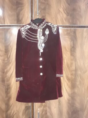 Groom dress of white color and mehroon color size:24(mehroon),22(black)