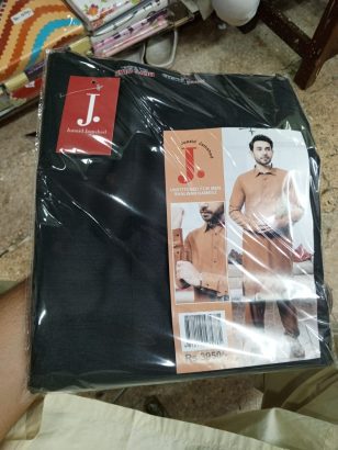 I am selling mens unstitched suits
