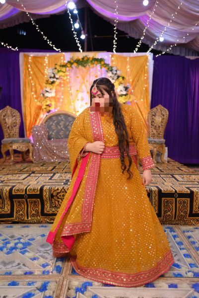 One time worn Haseen’s Official lehenga, original receipt
